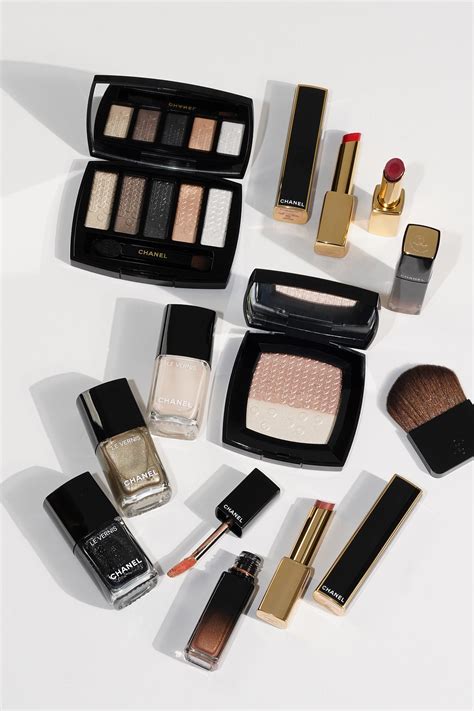 chanel christmas 2019 makeup|Chanel holiday gift set 2024.